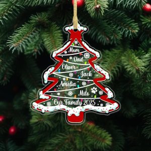 Personalized Family Christmas Tree Ornament 2025 – Custom Name Holiday Decoration with Pets, Acrylic Keepsake for Families - Image 3
